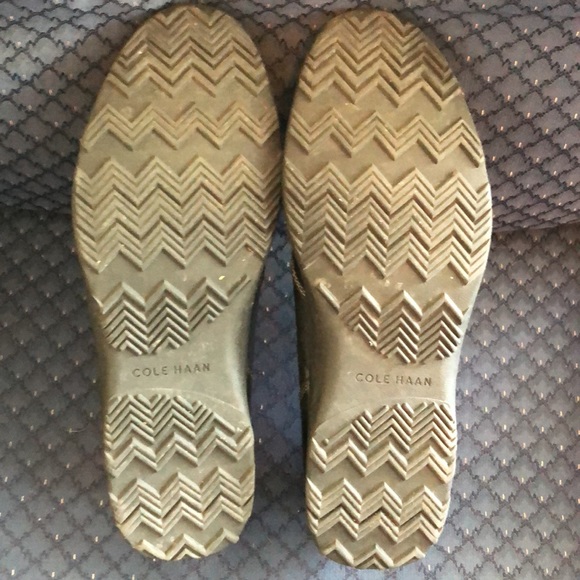 Cole Haan Loafer, Size 10 - Picture 3 of 6